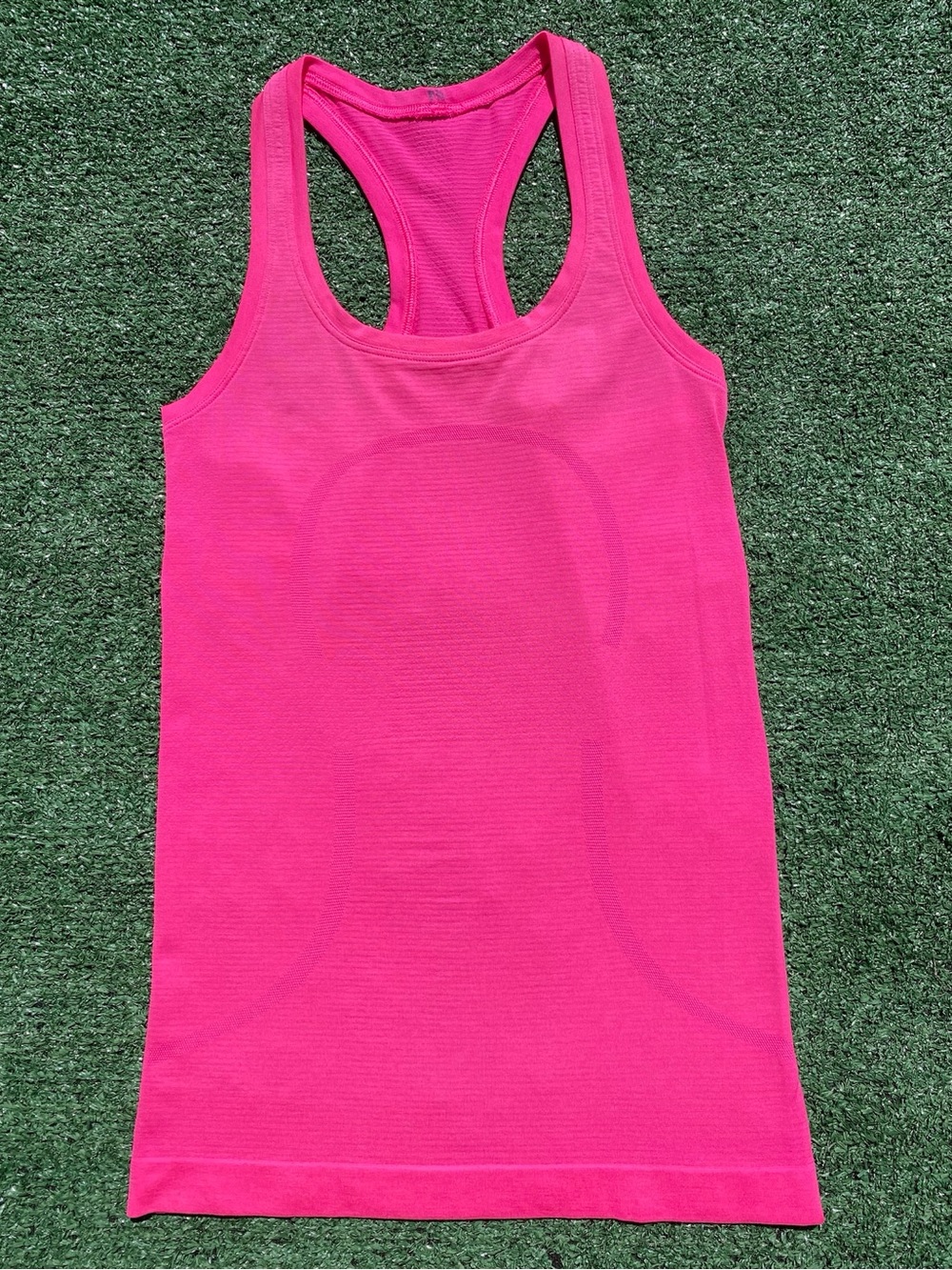 Lululemon Swiftly Tech Sonic Hot Pink Racerback Tank Top Women’s Size 2